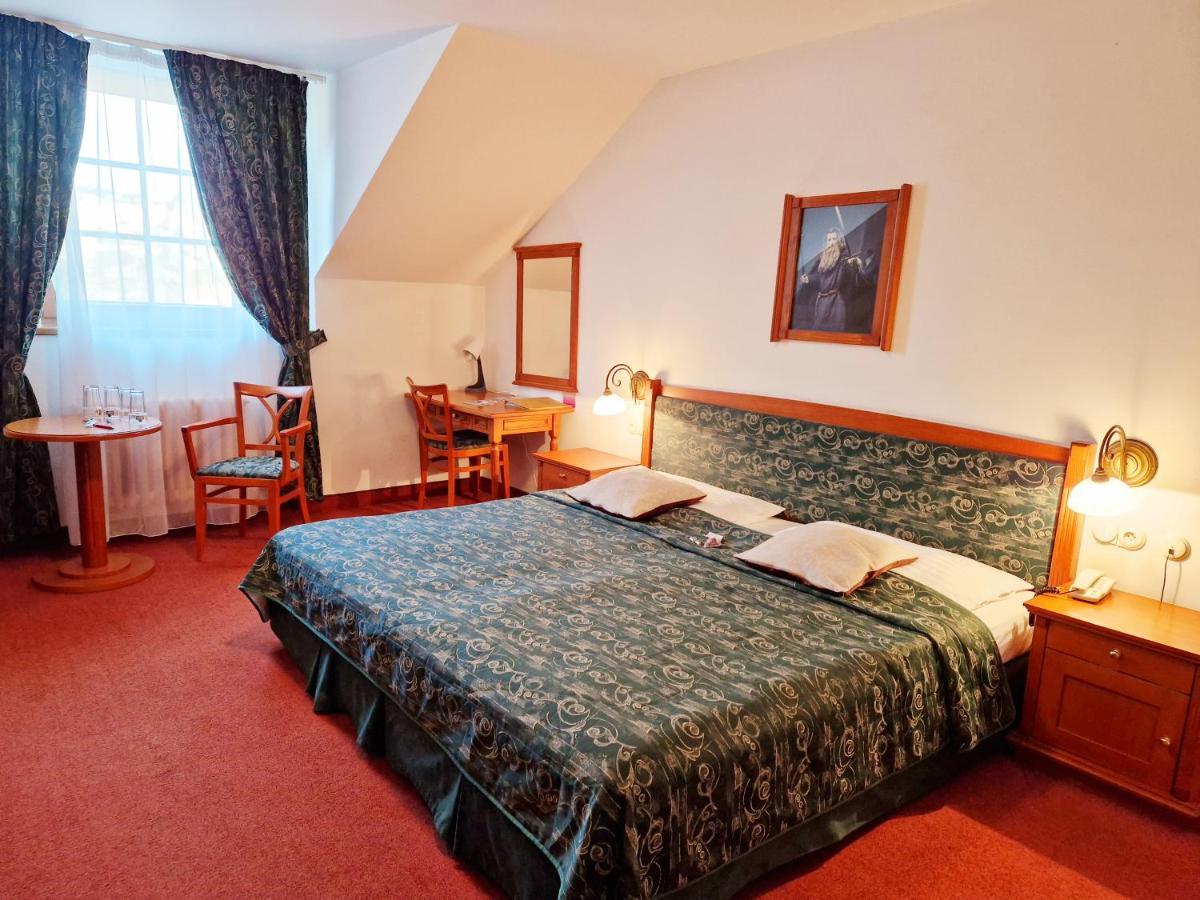 Romantik Hotel Eleonora Tábor Extérieur photo