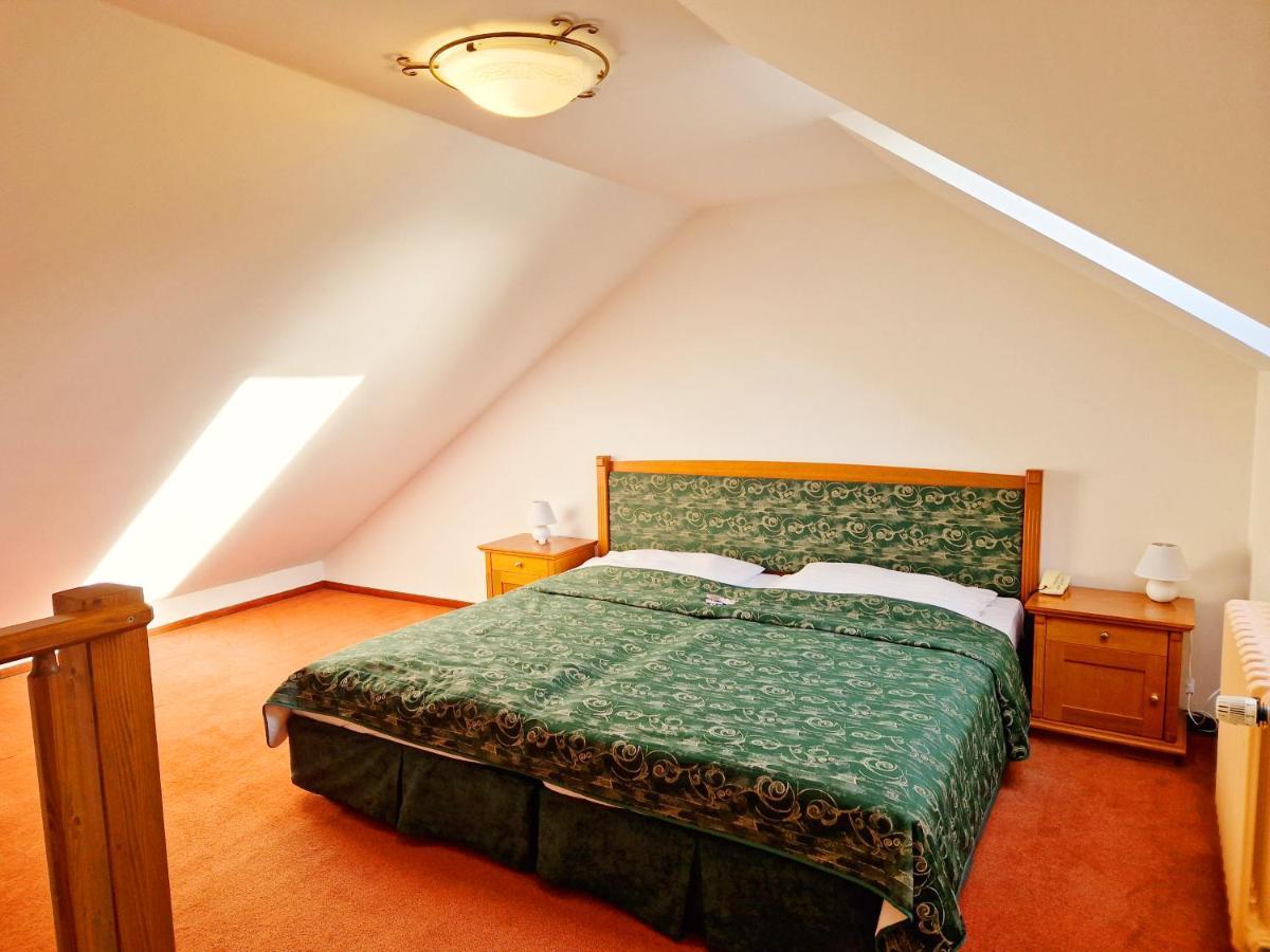 Romantik Hotel Eleonora Tábor Extérieur photo