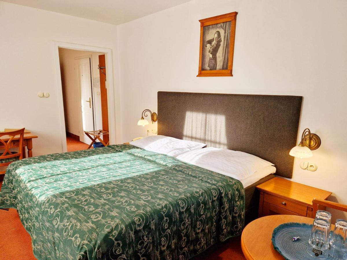 Romantik Hotel Eleonora Tábor Extérieur photo
