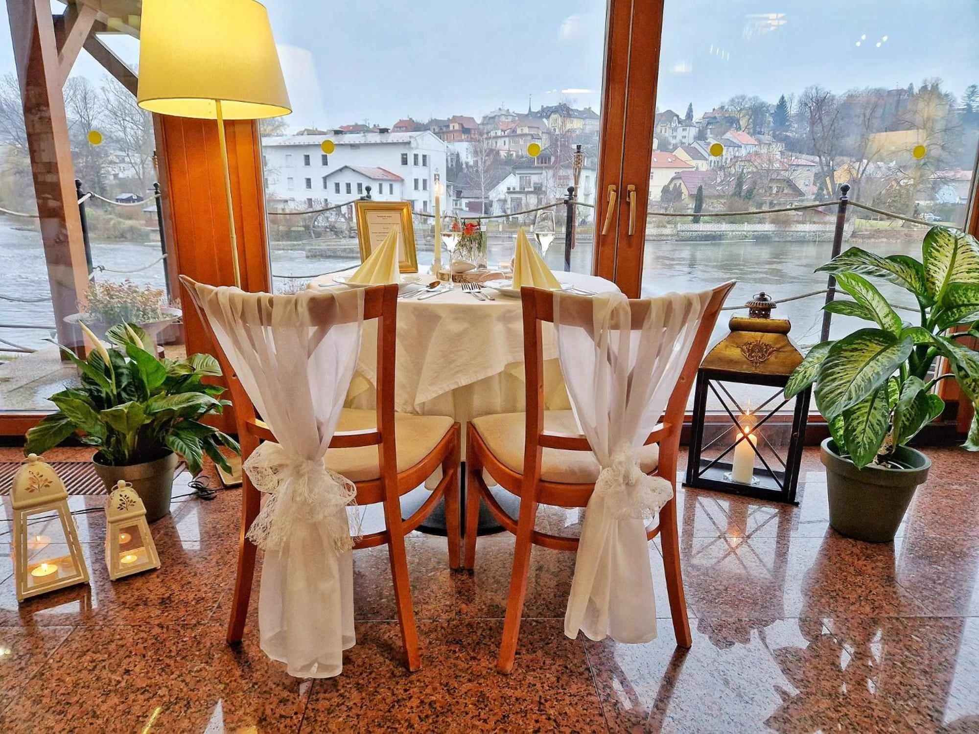 Romantik Hotel Eleonora Tábor Extérieur photo