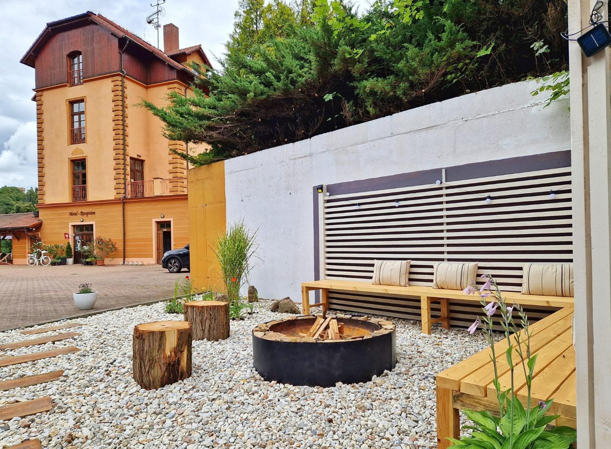 Romantik Hotel Eleonora Tábor Extérieur photo