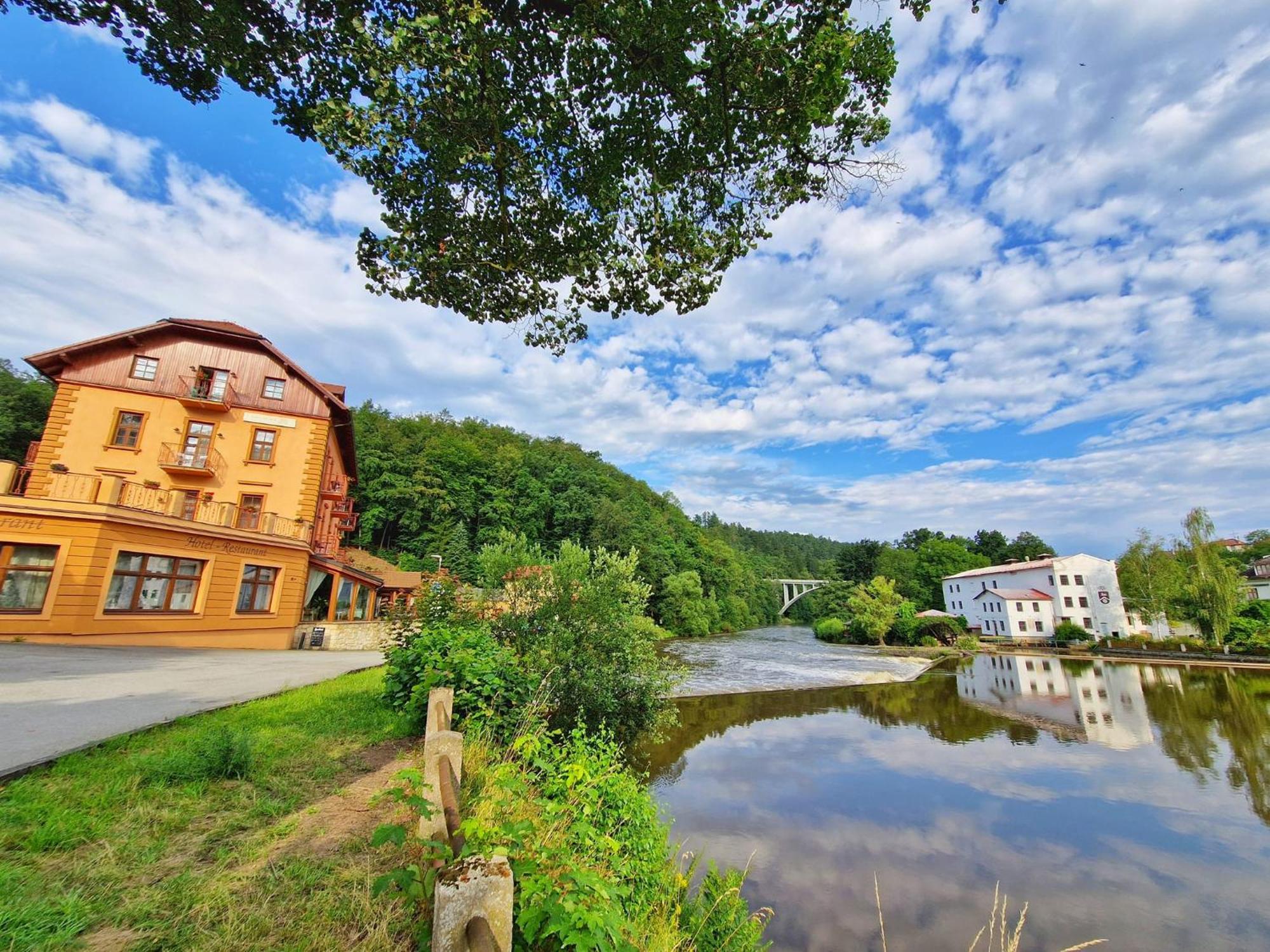 Romantik Hotel Eleonora Tábor Extérieur photo
