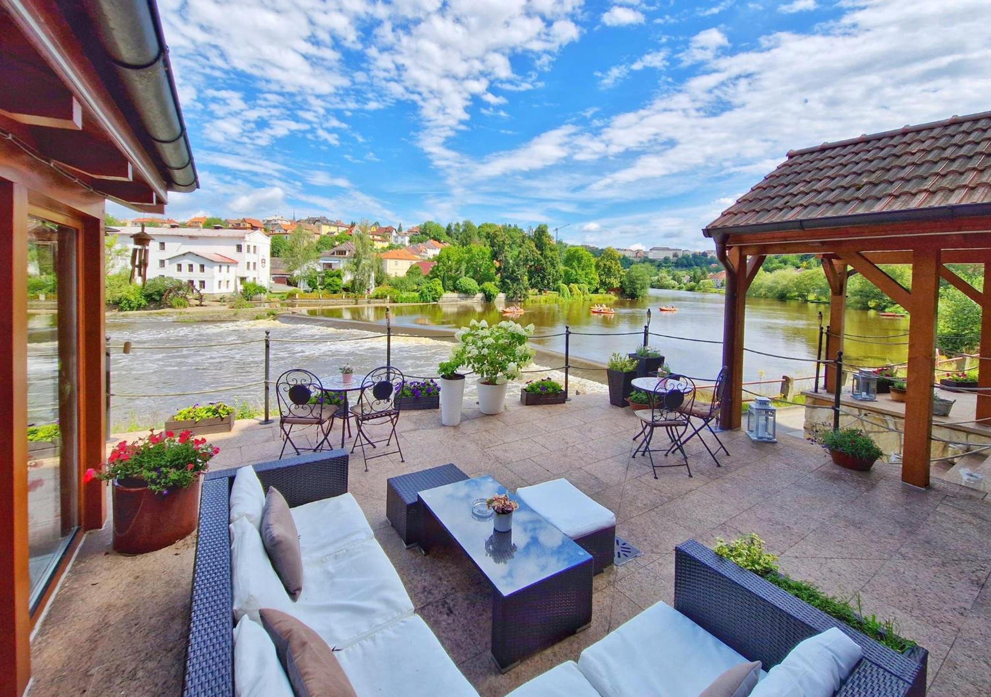 Romantik Hotel Eleonora Tábor Extérieur photo